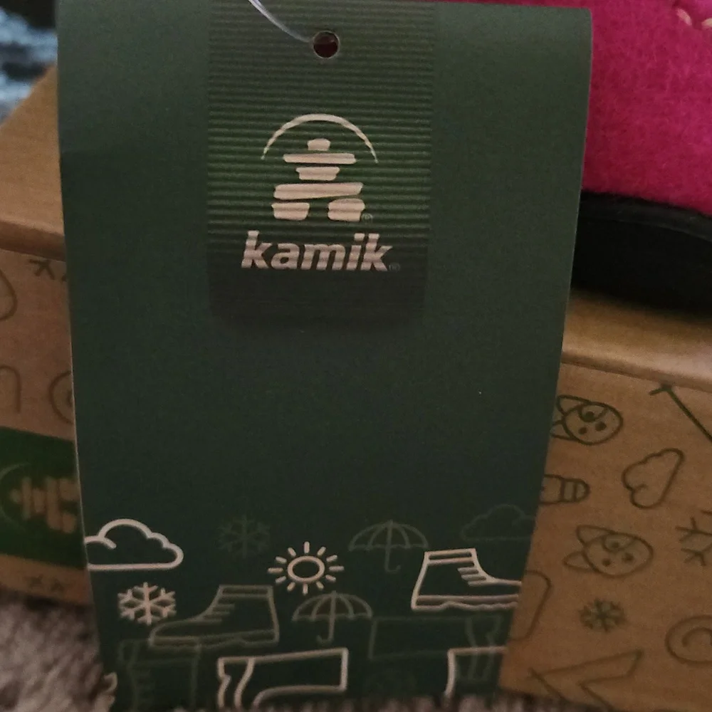 Kamik Pink Slipper Cozy Cabin Moccasins